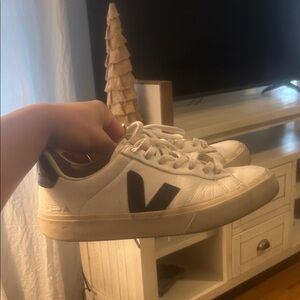 Veja White and Black Casual Sneakers